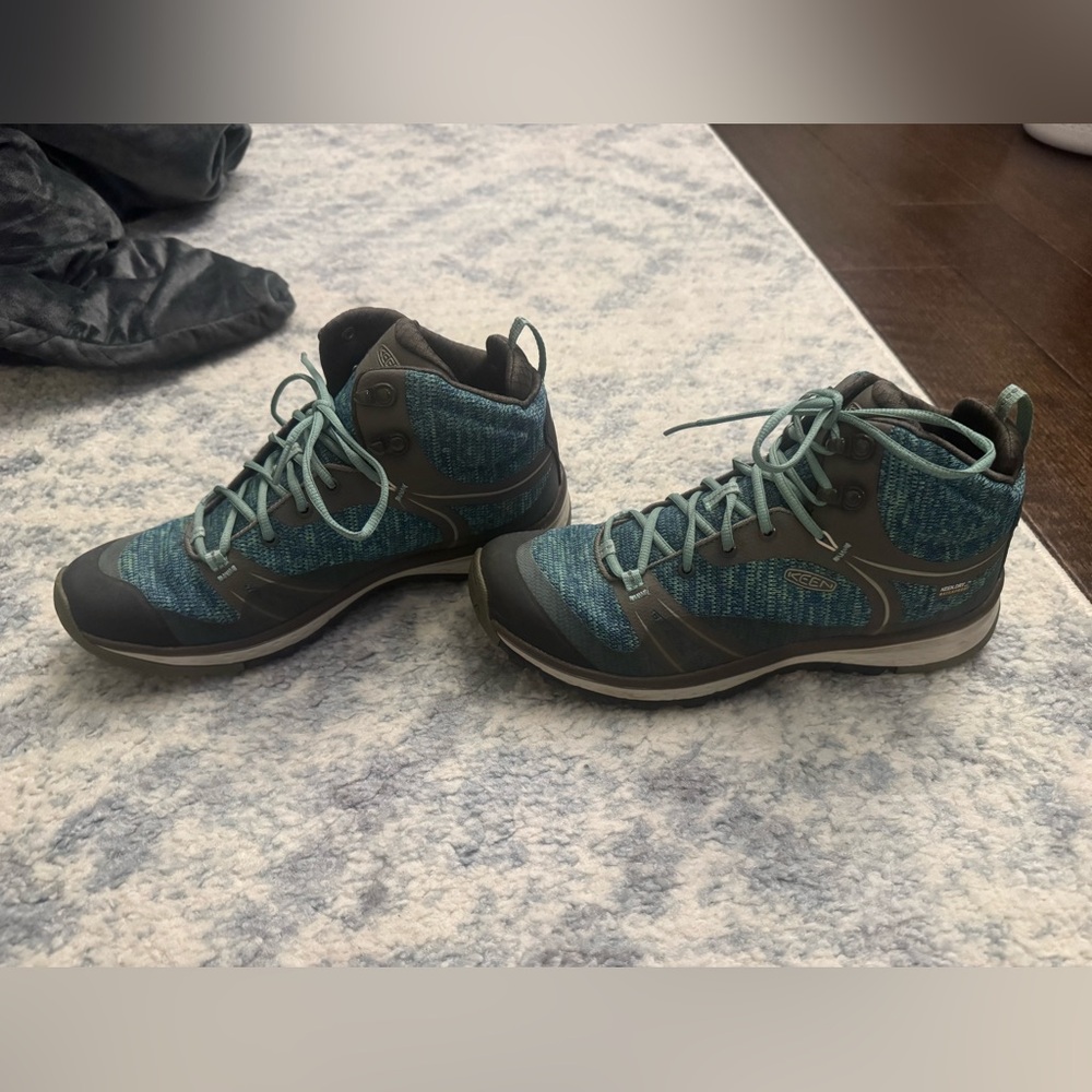Keen teal and olive women's hiking boots - Picture 2 of 4